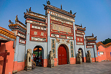 英语课代表上课没带,学生忘教材，课堂纪律引关注-2
