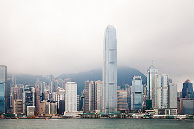 白妞大战两个黑人巨大,都市女侠力挫两壮汉，勇气可嘉-2