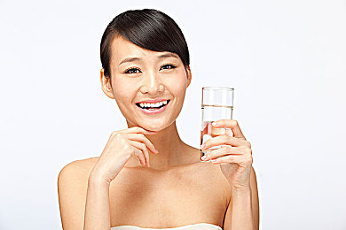 羞羞网站,揭秘“羞羞网站”：隐私泄露风险引关注