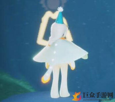 《光遇圣岛季毕业盛典》揭秘斗篷与手碟风采